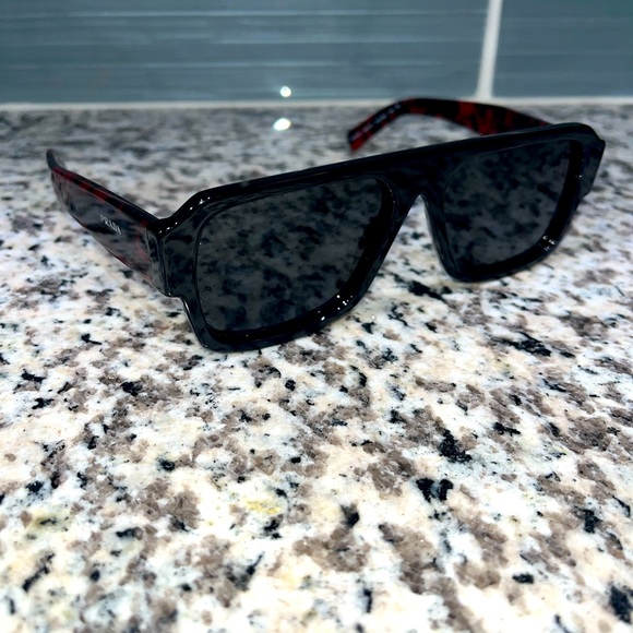 Prada Symbole sunglasses - Picture 1 of 6